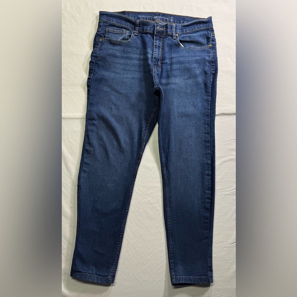 Polo Club Blue Denim Jeans. Women’s.
Size 34X30

Blue Jeans. USED.